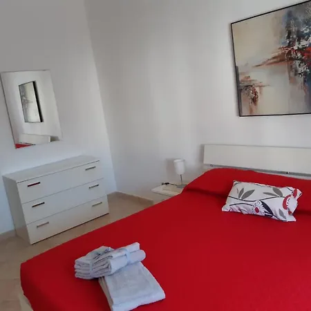 Ampio Con Parcheggio Libero * Porto Torres
